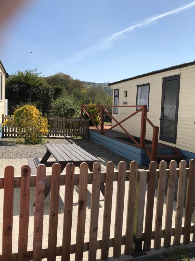 Pet Friendly Riverside Static Caravan Cheddar Extérieur photo